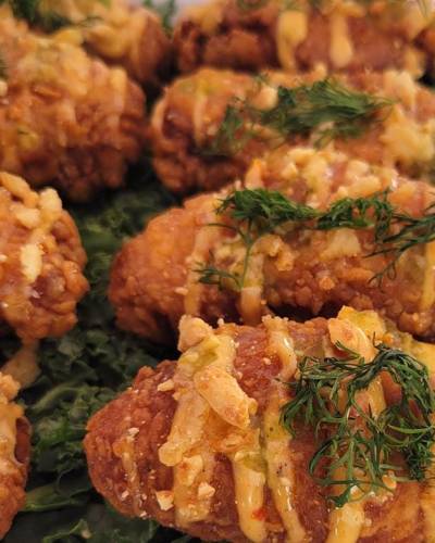 dill pickle chicken wing (Copy)